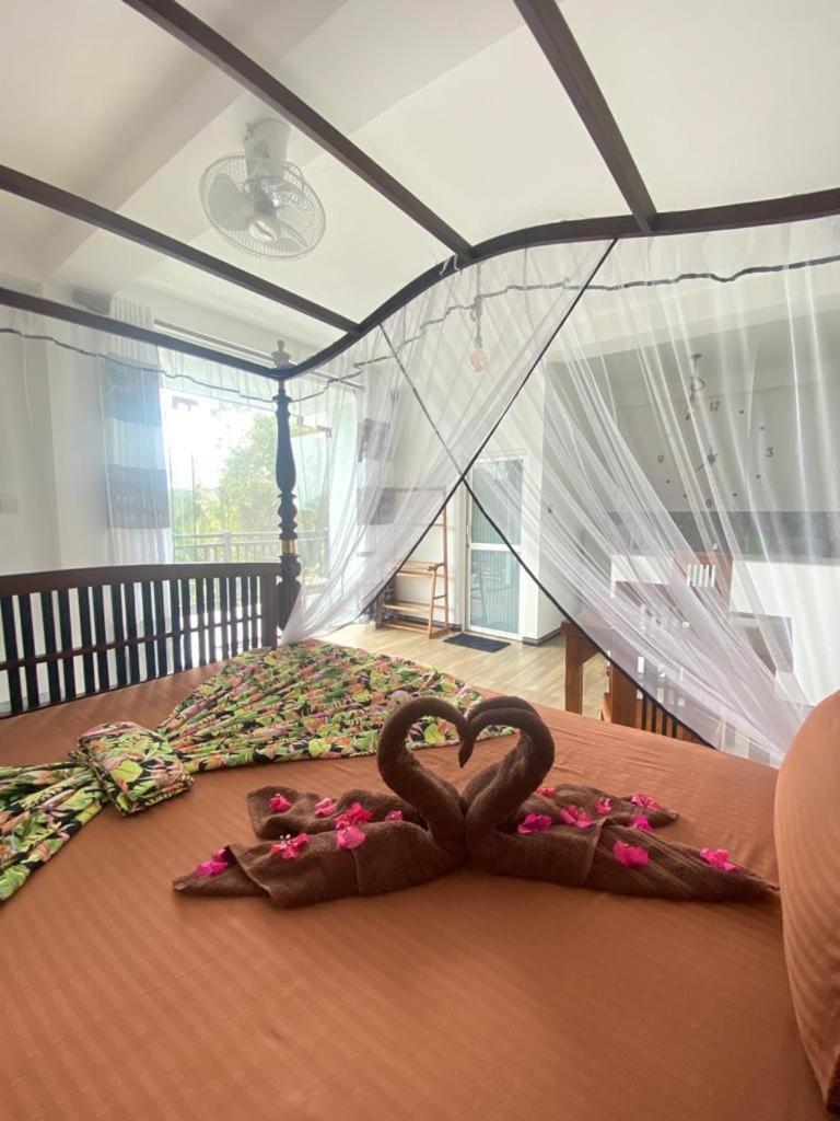 Secret Garden Hotel Hikkaduwa Exterior photo
